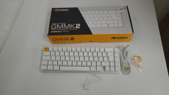 Glorious GMMK2 QTR Modüler Hotswap Mekanik Compact RGB Beyaz Klavye (OUTLET)