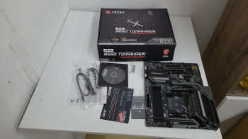 MSI MAG B550 TOMAHAWK AMD B550 Soket AM4 DDR4 5100(OC)Mhz ATX Gaming (Oyuncu) Anakart (OUTLET)