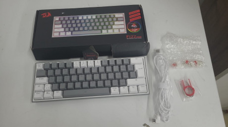 Redragon K617 Fizz RGB Red Switch Kablolu Gri / Beyaz Compact Gaming (Oyuncu) Klavye (OUTLET)