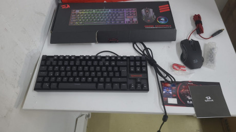 REDRAGON K552-RGB-BA COMBO KLAVYE MOUSE SE(OUTLET)