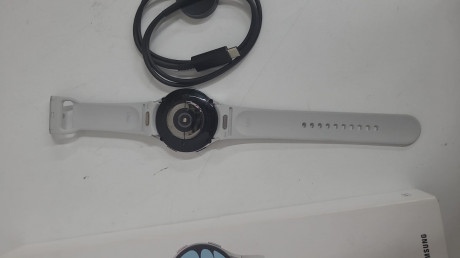 SAMSUNG GALAXY WATCH 6 44MM GÜMÜŞ SM-R940N(OUTLET)